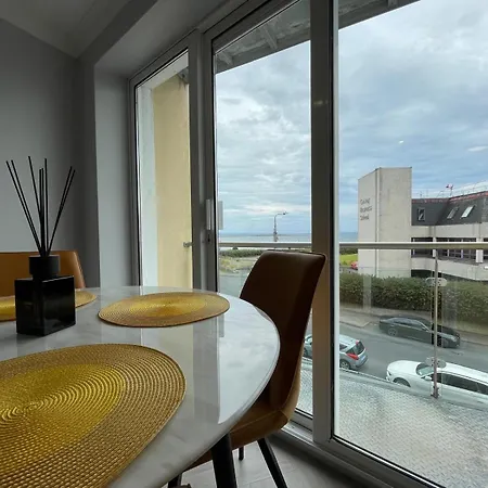 Apartman Exquisite Sea View In Salthill, Galway